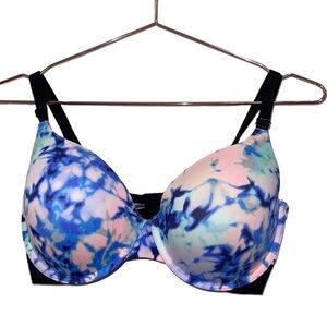 PINK Victoria’s Secret Lightly Lined Bra 36DD